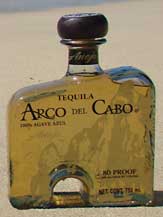 arco del cabo tequila - añejo - 100% de agave - 2010 decco bottle