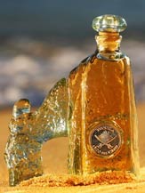 arco del cabo reposado tequila - artesanal bottle
