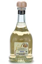 las varitas tequila reposado - artesanal bottle