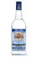 tres mujeres blanco tequila with paper label