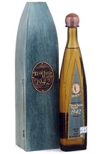 don julio tequila 1942 añejo special presentation cedar case